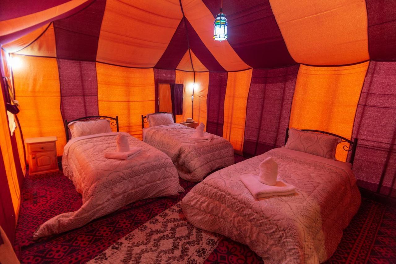 Merzouga Traditional Tents With Heating Otel Dış mekan fotoğraf