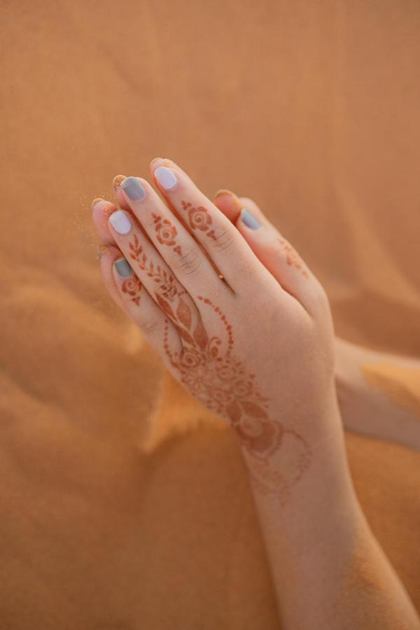 Merzouga Traditional Tents With Heating Otel Dış mekan fotoğraf