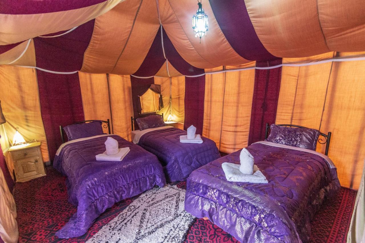 Merzouga Traditional Tents With Heating Otel Dış mekan fotoğraf